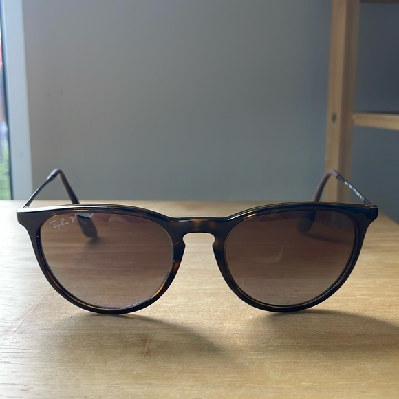 Ray-Ban Other - Ray-Ban Polarized Sunglasses